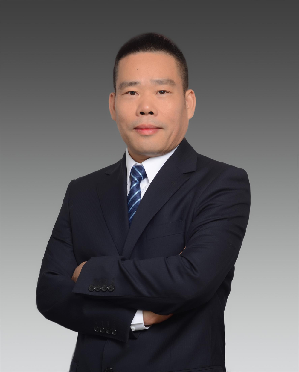杨宏杰 董事长/总裁